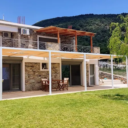 Seastone בית נופש Almiropótamos